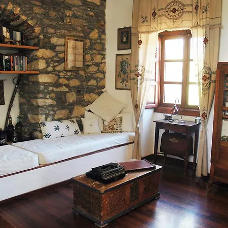 Feriehus Kourouni Naxos *